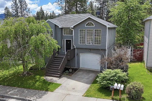 Aerial view of a home in the Inland Northwest